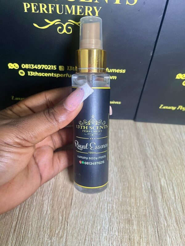 Royal Essence body mist