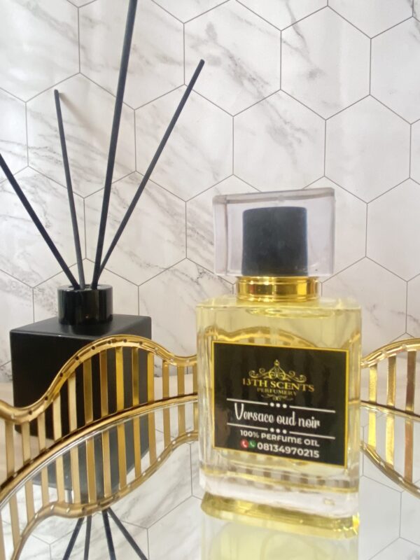 Versace Oud Noir - Image 3