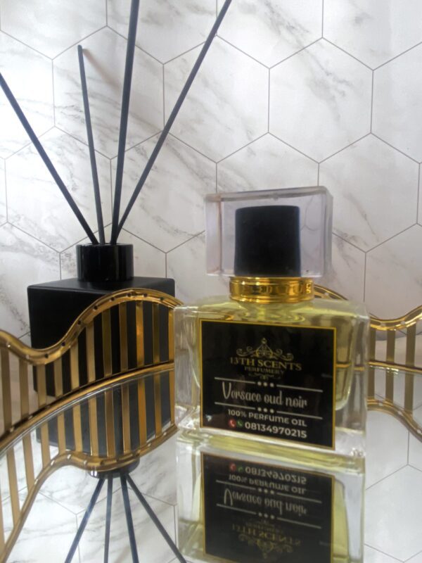 Versace Oud Noir - Image 2