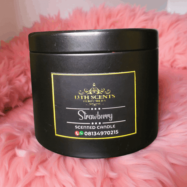 Strawberry scented candle - Image 3