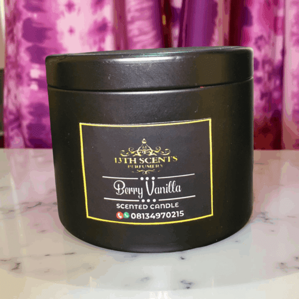Berry vanilla scented candle - Image 3