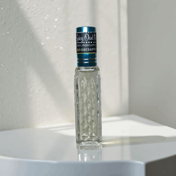 Spicy Oud Noir - Image 4